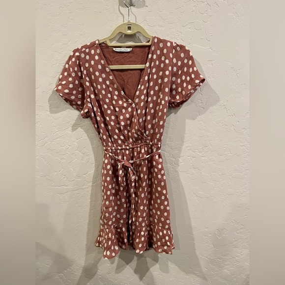 Abercrombie & Fitch dress - Picture 1 of 3